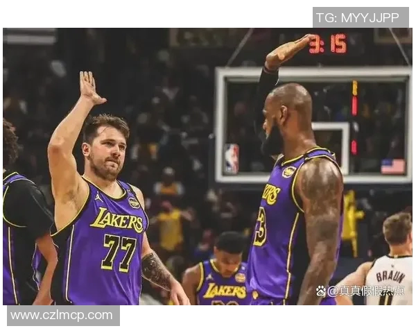 2020年雷霆与湖人对决回顾：一场激烈的季后赛较量与精彩瞬间解析