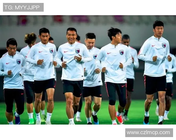 西安篮球队实力引发热议球迷对球队表现的分歧与期待 西安篮球队实力引发热议球迷对球队表现的分歧与期待