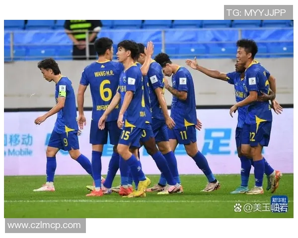 赛后分析:杭州足球队与南京足球队实力对比及比赛亮点回顾 赛后分析:杭州足球队与南京足球队实力对比及比赛亮点回顾