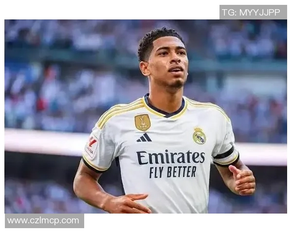 足球场上的璀璨明星谁是你心中的偶像让我们一起探讨他们的传奇故事与精彩瞬间